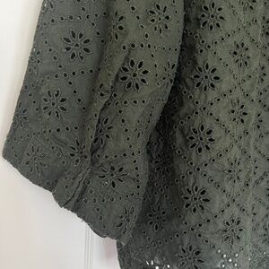 Like new! Gap Olive Green Eyelet Blouse | Size Large